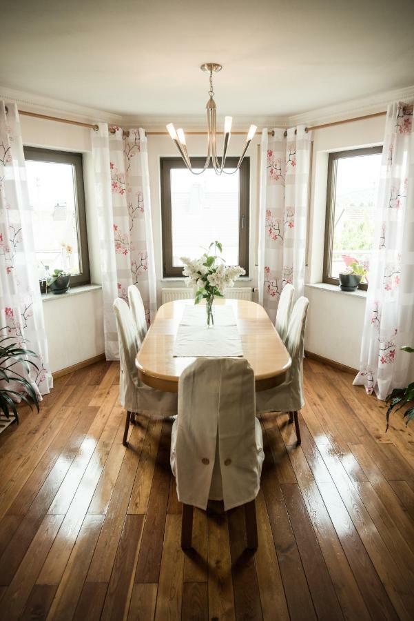 Haus Helene Apartment Ochtendung Ngoại thất bức ảnh