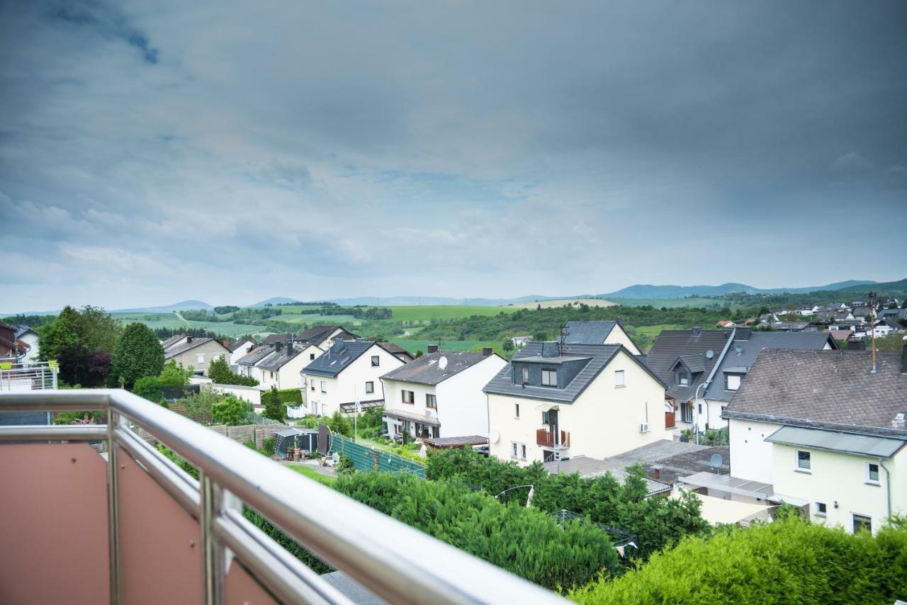 Haus Helene Apartment Ochtendung Ngoại thất bức ảnh